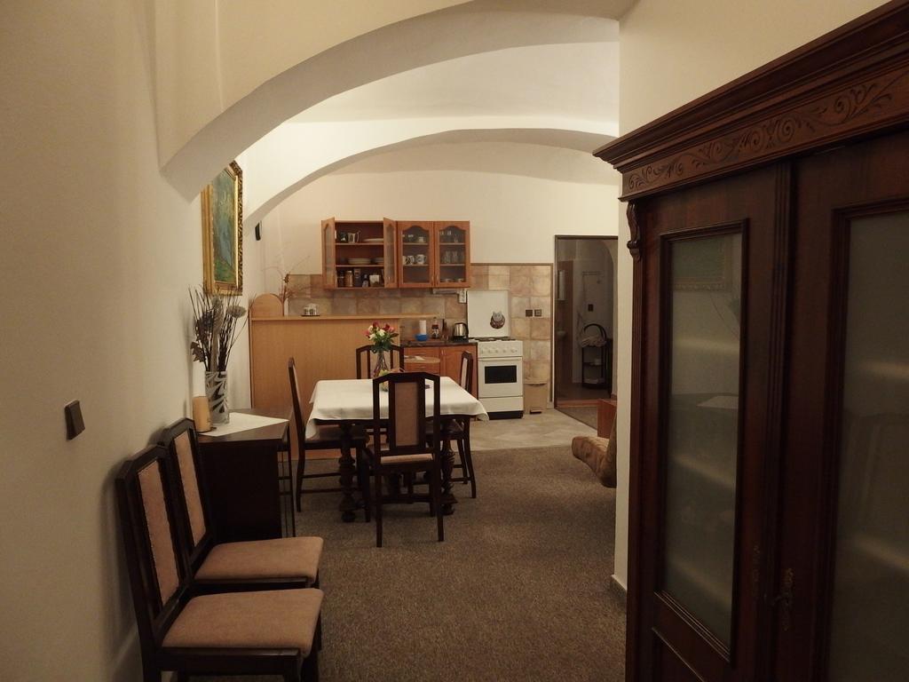 Apartmany U Kocek Tabor Ruang foto